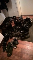 Miittiläisiä oli niin paljon, että eteinen täyttyi kengistä :) Kuva: Karoliina Mäkelä. 