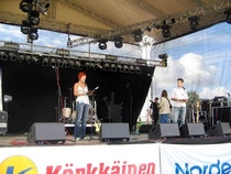 Rakkausrunot ry Tuiskurockissa 2005.